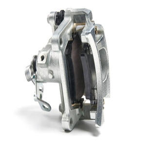 Bomba de freno OEM personalizada de aleación de aluminio y acero inoxidable mecanizada CNC de alta precisión para motocicletas, ventas directas del fabricante - Product Image 4