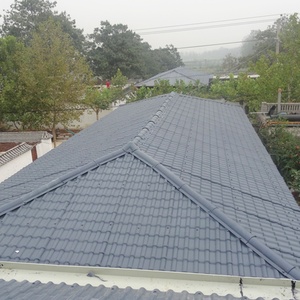 Matériaux de construction classiques, durables, résistants à la chaleur, résistants à la grêle, types de bardeaux en plastique PVC pour les toits plats des maisons - Product Image 4
