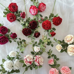 Rosas Artificiales de Terciopelo y Plástico, 3 Cabezas, Regalo Inmortal para <span class=keywords><strong>San</strong></span> Valentín, Decoración Pequeña para Salón de Bodas - Product Image 6