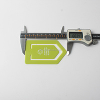Clips en plastique en forme de flèche et marque-pages personnalisés de haute qualité BSCI, artisanat en plastique promotionnel