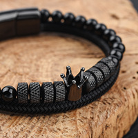 Bracelet en cuir tressé noir avec perles couronne en acier inoxydable pour homme, fermoir magnétique, idéal comme cadeau