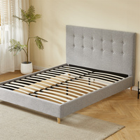 Lit moderne et confortable sans rangement, plateforme basse, double, capitonné, en tissu, silencieux, avec lattes renforcées en bois de bouleau