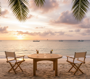 Table basse en teck massif de qualité supérieure, conçue pour les espaces extérieurs luxueux, option de table à manger pliable offrant durabilité et style intemporel - Product Image 2