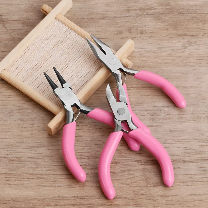 Niedliche rosa Farbe Griff Anti-Rutsch-Spleißen und Fixieren Schmuck <span class=keywords><strong>zange</strong></span> Werkzeuge & Ausrüstung Kit für DIY Schmuck Zubehör Design