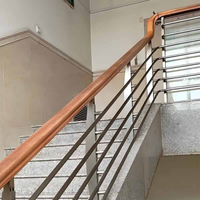 Rampe d'escalier moderne en bois massif et acier inoxydable, garde-corps technique pour balcon, hôtel, villa, maisons individuelles