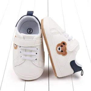 Sapatos de bebê para bebês, biquíni de couro PU macio e sola de borracha antiderrapante, tênis de bebê para bebês, calçados casuais