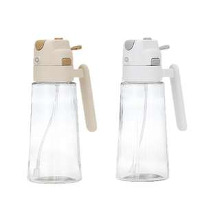 Bottiglia in Vetro Trasparente da 680ml <span class=keywords><strong>per</strong></span> <span class=keywords><strong>Olio</strong></span> <span class=keywords><strong>d</strong></span>'<span class=keywords><strong>Oliva</strong></span> con Manico, <span class=keywords><strong>per</strong></span> Cucina Domestica, Contenitore <span class=keywords><strong>per</strong></span> Salse, Dispenser <span class=keywords><strong>per</strong></span> <span class=keywords><strong>Olio</strong></span> - Product Image 2