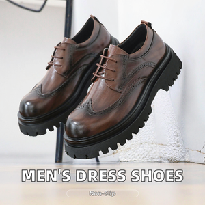 Mocassins Oxford en cuir verni marron pour hommes, chaussures de ville élégantes à enfiler avec plateforme et semelle intermédiaire en caoutchouc antidérapante - Product Image 2