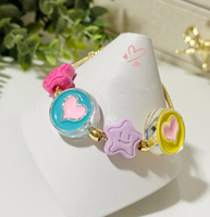 Bracelet mignon avec visage souriant pour femmes, bracelet en chaîne serpent plaqué or réglable avec breloque cœur coloré, bracelet souriant