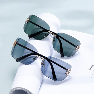 Lunettes de soleil tendance sans monture pour femmes, lunettes de soleil de luxe à la mode, verres incurvés, pare-soleil - Product Image 4