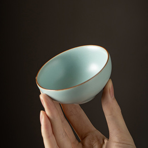 Taza de Té de Cerámica Ru, Taza Individual de Maestro, Estilo Chino Tradicional, Porcelana Hecha en el Condado de Dehua - Product Image 2