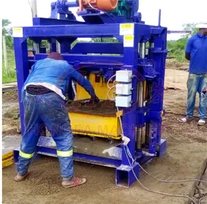 Tuğla yapma makineleri birbirine çimento blok tuğla yapma makinesi ekipmanları üretmek için tuğla ev inşa etmek için en düşük fiyat