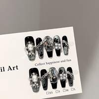 Faux ongles à presser faits main, noirs gothiques de luxe, avec motif camée 3D, réutilisables, longs, forme cercueil, à coller