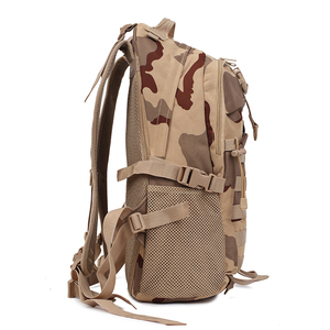 Mochila Táctica Personalizable de 35L, 900D de Alta Densidad, Impermeable, para Uso en Exteriores, Unisex, con Respaldo Suave - Product Image 3