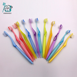 Cepillo de dientes para adultos, cepillo de dientes manual de cerdas suaves de alta densidad para el cuidado bucal diario - Product Image 1