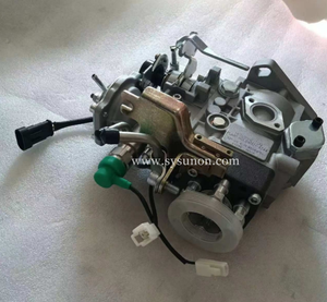 Pompe d'injection de carburant diesel pour machines lourdes TD42T 104661-4244 NP-VE6/11F1800RNP191 16700-WJ100 - Product Image 3