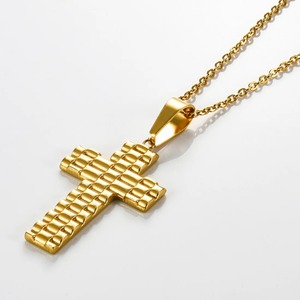 1 pièce Pendentif Croix Catholique Texturé en Acier Inoxydable pour Hommes et Femmes, Doré, Vintage, Religieux, Amulette de Prière de Jésus, Bijoux Cadeaux - Product Image 4