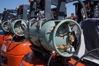 Chariot élévateur au propane de haute qualité, 3 tonnes, 3,5 tonnes, 5 tonnes, double carburant, moteur Nissan, levée de 3m à 7m, utilisation extérieure, entièrement hydraulique