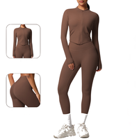 Ensemble de yoga deux pièces européen et américain : veste zippée nude et pantalon de sport taille haute à poches à rabat, séchage rapide, pour course et fitness