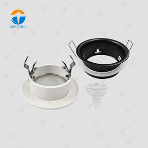 Cuarto de baño de Techo Luz de aluminio con accesorios hembra que MR16 y GU10 bombillas - Product Image 4