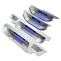 Pédale de bienvenue LED pour Alphard Vellfire Lexus LM MPV, plaque de seuil de porte coulissante centrale, pédale de bienvenue en alliage d'aluminium LED AH40