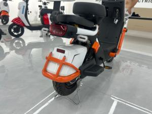 Motocicleta Eléctrica Multifuncional y Económica 2026 con Pedales y Baterías de Plomo-Ácido para Uso Urbano - Product Image 5