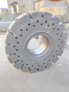 <span class=keywords><strong>26.5</strong></span>-<span class=keywords><strong>25</strong></span> rắn học sinh lớp máy kéo lốp Radial <span class=keywords><strong>otr</strong></span> <span class=keywords><strong>26.5</strong></span> <span class=keywords><strong>25</strong></span> loader lốp cho bán - Product Image 4