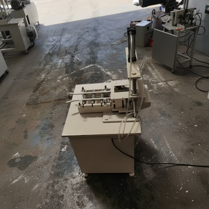 Mezclador de mano a granel hecho a mano para jabón - Product Image 1