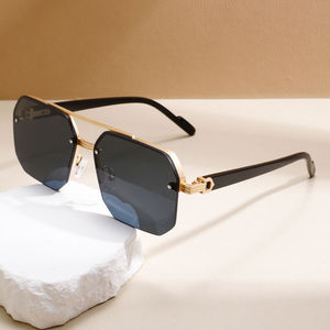 <span class=keywords><strong>Occhiali</strong></span> <span class=keywords><strong>da</strong></span> <span class=keywords><strong>Sole</strong></span> all'Ingrosso con Montatura Semi-Rimless, Protezione UV, Design alla Moda per Uomo e <span class=keywords><strong>Donna</strong></span>, Ideali per Attività all'Aperto e Turismo - Product Image 2