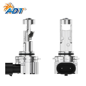หลอดไฟหน้า LED สีขาว 2000LM 6000K พร้อมเลนส์โปรเจคเตอร์ รุ่น 9006 HB4 - Product Image 1