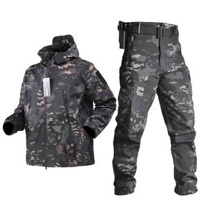Trajes tácticos de camuflaje al por mayor, ropa de senderismo al aire libre de invierno, chaqueta Softshell, uniforme de guardia de seguridad - Product Image 6