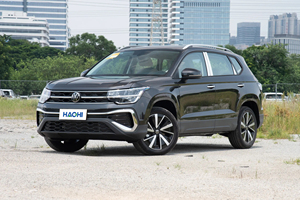 Offre Spéciale Nouveau Volkswagen Tuyue Tharu SUV Compact Essence 2025 300TSI 2WD 4WD 1.5T-2.0T 100PS Produit Chinois Voiture d'Occasion - Product Image 2