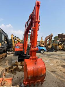 Mini-pelleuse d'occasion Doosan DX60 DX60-9C en excellent état de fonctionnement, haute efficacité, excavatrice hydraulique sur chenilles Doosan DX140/225/300 - Product Image 6