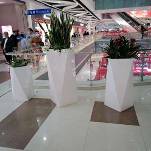 Flores grandes plantas jardín centro comercial supermercado fibra de vidrio maceta grande soporte al por mayor al aire libre macetas grandes macetas al aire libre - Product Image 6