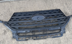 Prix usine Auto avant pour <span class=keywords><strong>Ford</strong></span> <span class=keywords><strong>EXPLORER</strong></span> 2020-2023 calandre de pare-chocs avant <span class=keywords><strong>noir</strong></span> avec garniture chromée accessoires de voiture - Product Image 2