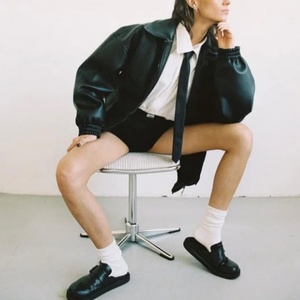 New Arrival Winter Women's Leather Jacket Casual Oversized Leather Jacket Vintage Street Drop Shoulder Leather Jacket - Product Image 2