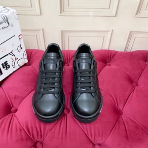 High End Designer Sports Shoes Casual Walking Sneakers Breathable Lace-up Men's Luxury Fashion Shoes men's running shoes - Product Image 2