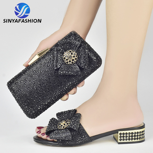 <span class=keywords><strong>Scarpe</strong></span> e Borse Africane Abbinate per Feste in Nigeria, Set di <span class=keywords><strong>Scarpe</strong></span> e Borsa Italiane <span class=keywords><strong>Verdi</strong></span> per <span class=keywords><strong>Donna</strong></span> - Product Image 5