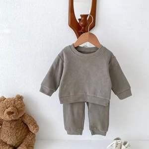 Conjunto Deportivo de Algodón Orgánico Acanalado para Niños, Conjuntos de Ropa para Niños Pequeños, Conjunto de Sudadera para Niños, Conjuntos Deportivos Personalizados de Punto para Niños - Product Image 6