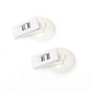 Organizador de Visera para Auto, Clip para Gafas 35x30mm, Soporte de Visera de PVC Multifuncional para Uso en el Auto - Product Image 1