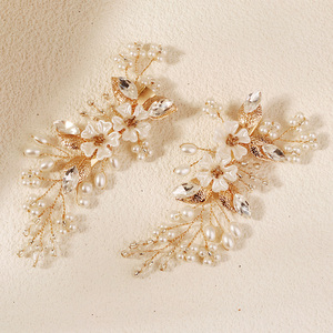 HS-J7526 Lot de 2 pinces à cheveux dorées pour mariée avec strass et perles, accessoires de <span class=keywords><strong>coiffure</strong></span> en forme de fleur et de feuille pour mariées, bal de promo - Product Image 4