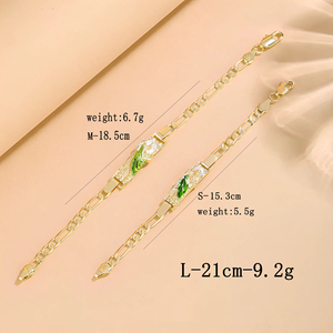 Bracelet chaîne plaqué or avec pendentif religieux Saint Jude pour cadeau - Product Image 6