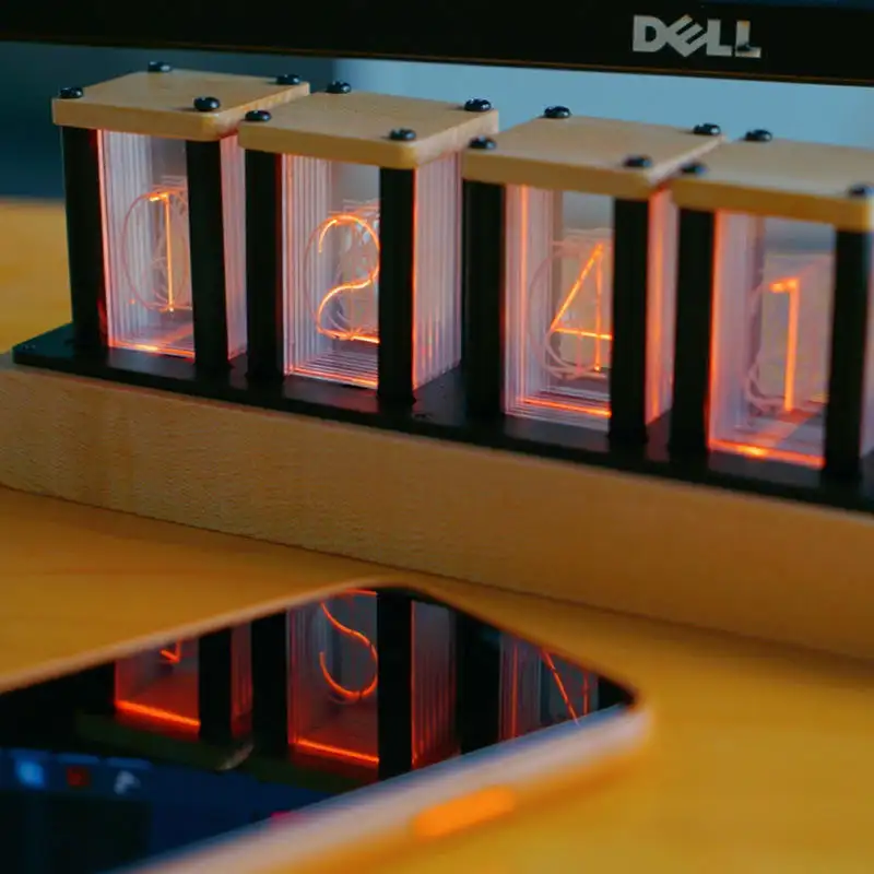 YIZHI الإبداعية Usb DC5V أدى الرقمية Nixie ساعة Rgb أنبوب توهج ساعة إلكترونية الرجعية طاولة مكتب ساعة الفندق