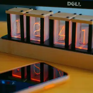 Yizhi sáng tạo USB DC5V dẫn kỹ thuật số nixie Đồng hồ RGB Glow ống đồng hồ điện tử retro bàn bàn khách sạn đồng hồ