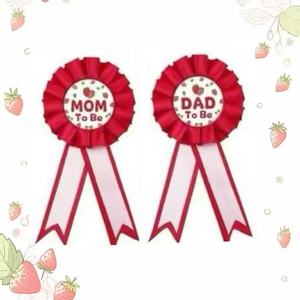Grand-père à être et grand-mère à être badges en fer blanc bébé douche sexe révéler décorations de fête idée cadeau - Product Image 1