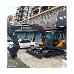Miniexcavadora Hidráulica DEVELON DX80D |   Miniexcavadora Compacta para Proyectos de Construcción - Product Image 6