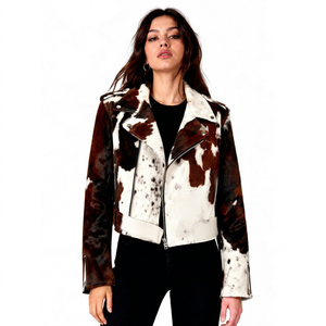 Chaqueta de cuero de vaca con pelo para mujer, estilo motero, con cremallera asimétrica, corte corto, estilo western, con cinturón - Product Image 1