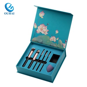 <span class=keywords><strong>Caja</strong></span> de brochas de <span class=keywords><strong>maquillaje</strong></span> de embalaje de papel hecho a mano de lujo negro con imanes - Product Image 4