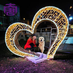 Arche lumineuse 3D en forme de cœur LED pour Noël, tunnel lumineux extérieur, motif décoratif féerique pour l'affichage de Noël - Product Image 6