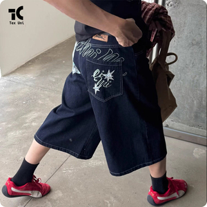 <span class=keywords><strong>Jeans</strong></span> Estivi Americani Retrò Unisex con Ricamo di Lettere e Pannelli a Quadri, Stile Designer, Gamba Dritta, in Denim Intrecciato, Taglio Corto - Product Image 3
